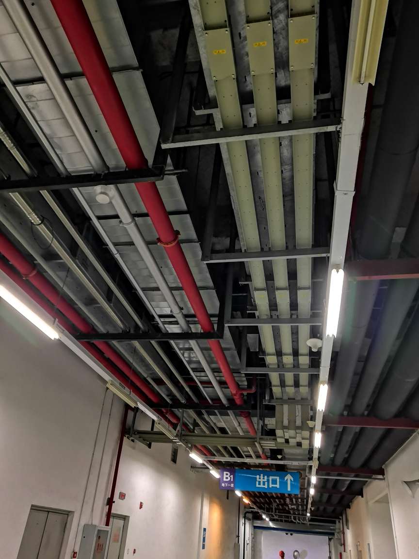 工厂弱电施工现场-成都工厂弱电工程